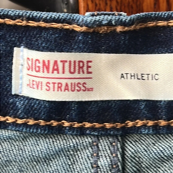 Signature by Levi Strauss Athletic Women's Jeans Size 28/30 - Picture 2 of 8